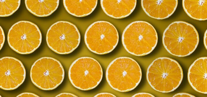 Jaký je doporučený denní příjem vitaminu C?